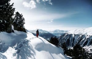 Person im Schnee, Kongress Sport & Marke Wien: B&H Social Media Performance Marketing