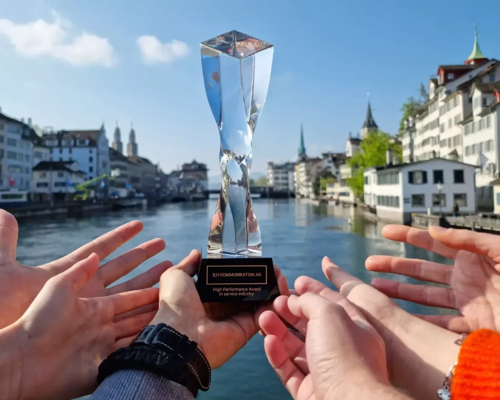 HIPE AWARD - Teamwork Outdoor - Brain & Heart Communication